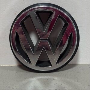 2001 Vw Jetta badge part no 191 853 601H